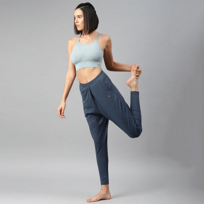 Women Navy Solid Regular Fit Yoga Track Pants